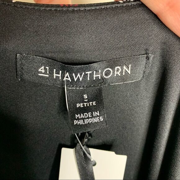 41 Hawthorn Tristana Essential Faux Wrap Dress - Picture 9 of 12